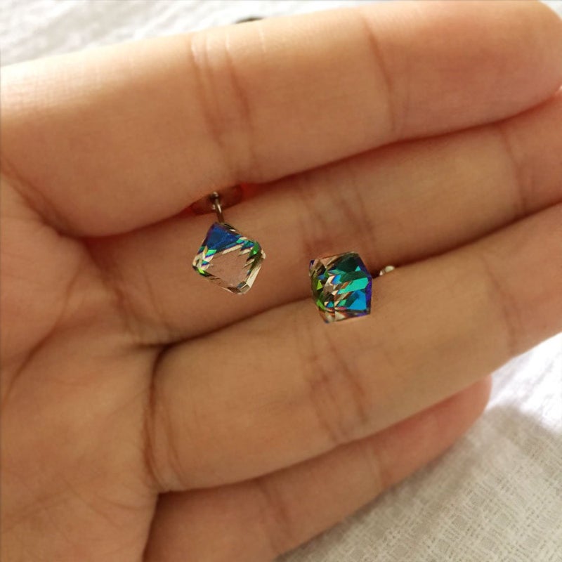 AMOR SPES Color Change Crystal Square S925 Sterling Silver Stud Earrings Women Gifts (Color change) - Image 4